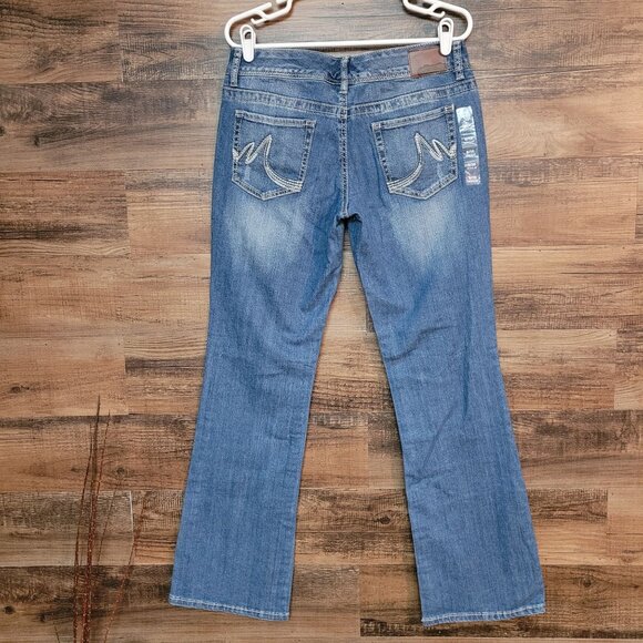 Maurices Jeans Size 10 R Low Rise Bootcut Thick Stitch Medium Light Wash NWOT - Picture 2 of 10